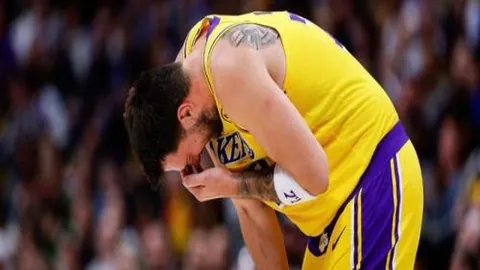 詹姆斯独得42分15篮板，天津逆转吉林终止7连败，林庭谦贡献13分11助攻